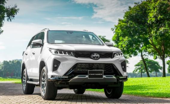 Top 5 mẫu xe Toyota SUV 2023 và bảng giá mới nhất (tháng 04/2023)